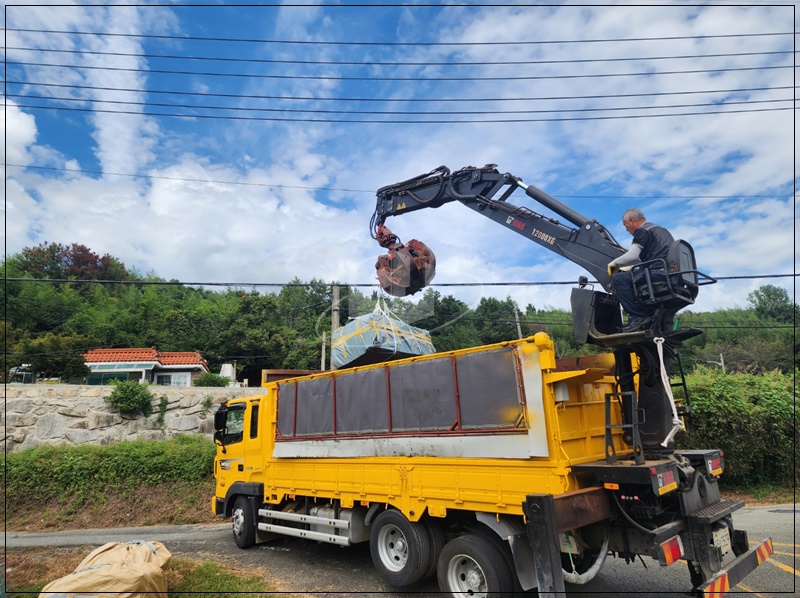 e5c07a75917984507e50218ffeca397e_1729474916_2955.jpg e5c07a75917984507e50218ffeca397e_1729474916_2955.jpg